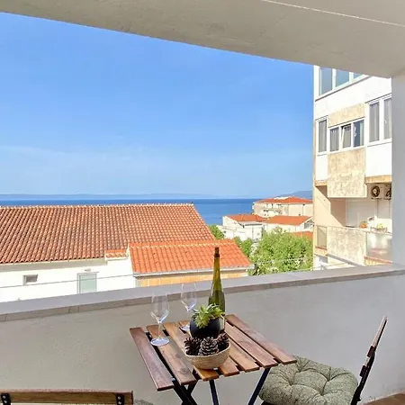 Konukevi Matko Makarska